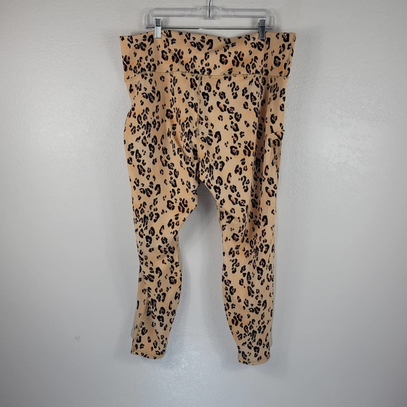 Fabletics On The Go Leggings NWT Animal Print 3X 20-22 - Picture 3 of 8